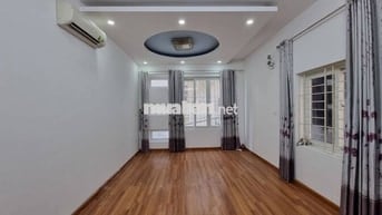 CHO THUÊ NHÀ NGUYÊN CĂN 50M2 TẠI 226 CẦU GIẤY