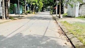 NHÀ 2 TẦNG NAM CAO ( TRÀ NA)  - ĐÀ NẴNG