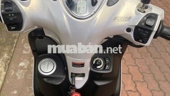 Cần bán lại xe Yamaha  Latte Trắng đời 2019