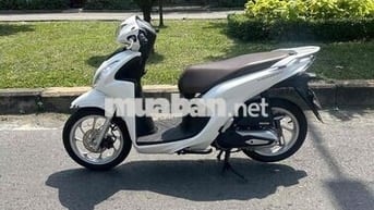 xe đang chùm mềm