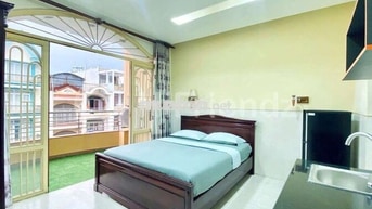 🏡 PHÒNG BAN CÔNG MẶT TIỀN THANG MÁY Q6, PHÙ HỢP CÁC BẠN SINH VIÊN 🏡
