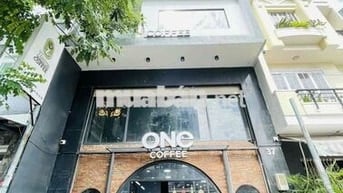 HÀNG HIẾM - NHÀ ỐP KÍNH CỰC SANG – Mặt Tiền Siêu Đẹp 37A Cửu Long, Quậ