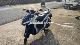 bán Vario mau Trang. tra gop o đồng
