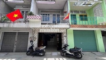 Nhà 2 lầu SHR, dtsd 96m2, ngay chợ Đường, p. Thạnh Lộc, quận 12
