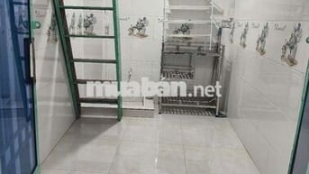 Còn 2 nhà nguyên căn giá rẻ đang trống sẵn