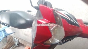 Cần bán xe Honda blade 110cc màu đỏ đen