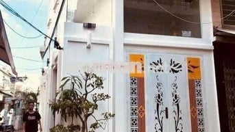Cho thuê nhà Trệt 5Lầu 9PN - 9WC Quận 3