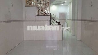 Nhà Thuê 4×16 Lầu suốt 3 pn. Đường vĩnh lộc.  Cách chợ 600m.