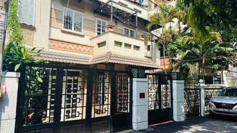 Bán nhà Biệt thự rẻ đẹp hxh (13x19) Dương Quảng Hàm p6 Gò Vấp (Bờ kè)