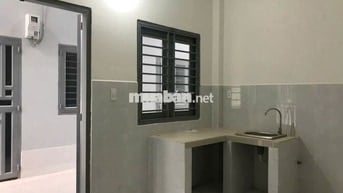 Phòng trọ 3,1 triệu ( 20 m2) vườn lài q12