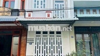 NHÀ 1 TRỆT 01 LẦU - KDC ĐẠI HỌC Y DƯỢC , CÓ 4 PNGỦ VÀ 3 MÁY LẠNH