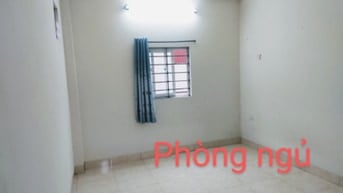 Nhà mới 45m2 tầng 2, có 2 phòng, có nóng lạnh, nhà vskk, giá 5 triệu