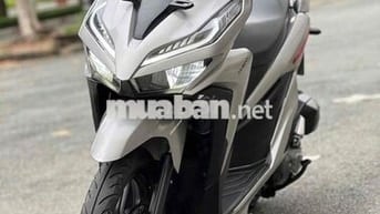Bán Vario 150 Bạc 2021