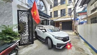 🔥. Siêu phẩm nhà 6 tầng thang  máy, lô góc , nở hâu - Thông số hiếm.