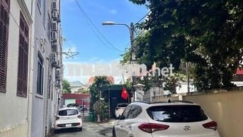 Bán đất mặt ngõ Oto tránh nhau gần Trần Hoàn hướng Đông Nam 110m