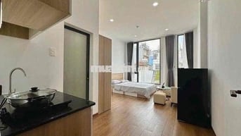 CHDV full nội thất studio ban công, cửa sổ cực thoáng ngay Etown TB