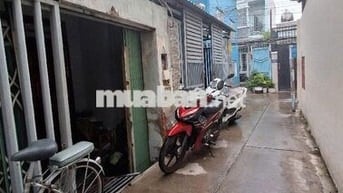 CÁCH MT VÀI CĂN NHÀ 3 TẦNG QUẬN 7 - TÂN THUẬN ĐÔNG - KHÔNG LỘ GIỚI