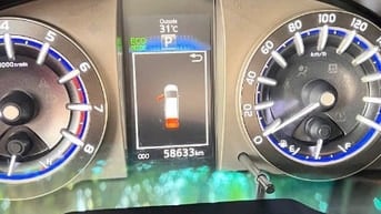 Toyota Innova 2017 Venturer - 580000 km- 495 triệu