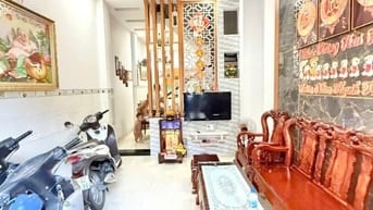 Nhà 4 tầng, ngay Lê Văn Qưới, Hương Lộ 2, Bình Trị Đông, hẻm 7m xe tải