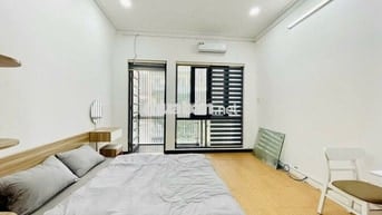 Căn Hộ Quận 7 Full Nội Thất Gỗ _ Sang Trong Ngay Cầu Kênh Tẻ