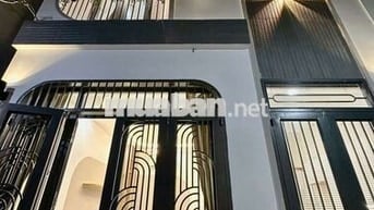 HXH NGUYỄN TRỌNG TUYỂN-PHÚ NHUẬN,3 TẦNG,SAU LƯNG MẶT TIỀN,CHỈ 5..T