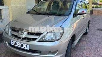Toyota Innova 2008 G - 20000 km