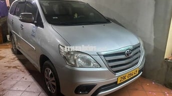 Toyota Innova 2015 2.0E - 29000 km