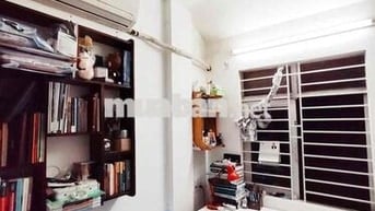 phòng đầy đủ tiện nghi, trung tâm bình thạnh
