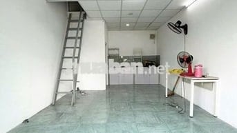 NHÀ NGUYÊN CĂN 1 TRỆT 1 GÁC MẶT TIỀN LINH ĐÔNG