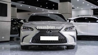 Lexus ES 2020 250 - 10000 km