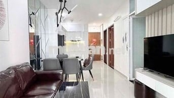 Căn hộ 3PN tầng trung, rộng rãi tại Topaz City (quận 8)