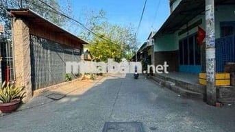 Bán Nhà Xinh Lung Linh , Rộng , Xem là thích ngay thôi ạ