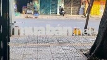 Mặt bằng kinh doanh (không ở lại) gần chợ Phạm Thế Hiển