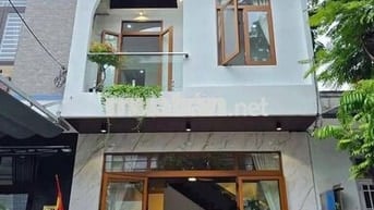 NHÀ NGỘP ĐƯỜNG TRỊNH QUANG NGHỊ 67M2 GIÁ 1 TỶ 750 TRIỆU