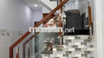 Nhà Đẹp - hẻm 133// Ni Sư - Giá rẻ - 3pn 2wc - đẹp keng