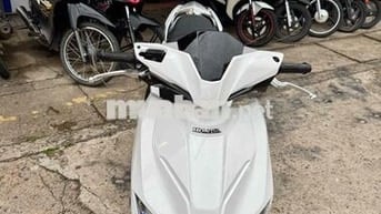 ❇️❇️ AB 125 trắng đen 2016 xe đẹp có trả góp