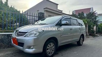 Toyota Innova 2011 V - 130000 km