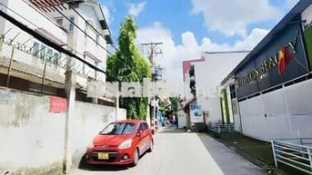 Nhà Đúc 2 Tầng  Dt: 45m2, DTSD 90m2 
Cạnh Tân Sơn Nhì -🌹 nhỉnh 4 tỷ