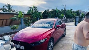Mazda 3 2020 Sedan 1.5L Luxury - 62000 km