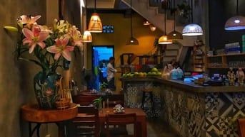 TUYỂN PHỤC VỤ NHÀ HÀNG Ở QUẬN 3