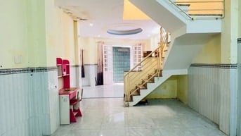 Bán Nhanh Căn Nhà Sầm Sơn, Tân Bình/ 54,6m2/ 4 Tỷ 190Tr/ SHR/ Hẻm OTO 
