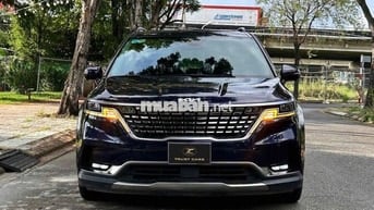 Kia Carnival 2022 2.2D Signature , odo chuẩn 7vạn.