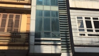 Cho thuê 5 tầng  nhà mặt ngõ 282 Lạc Long Quân, Hà Nội
