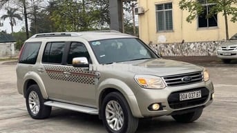 Ford Everest 2013 Limited 4x2 Chính Chủ
