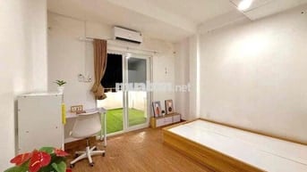 CHO THUÊ STUDIO BAN CÔNG THOÁNG MÁT CÁCH QUẬN 1 CHỈ VÀI BƯỚC CHÂN