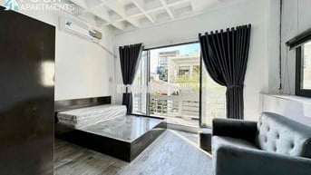 SIÊU PHẨM 1PN BAN CÔNG CỰC RỘNG - 40m2 - FULL NT MỚI 100% - GẦN Q1