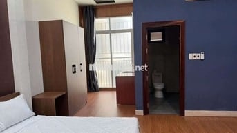 Cần cho thuê nhà mt đường Dương Đình Nghệ 4p căn hộ+mb kd spa