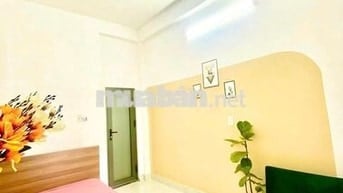 Cho thuê Studio tách bếp cửa sổ rộng, Full nội thất Tại Quang trung.