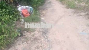 Chính chủ cần bán đất khu dân cư đông đúc