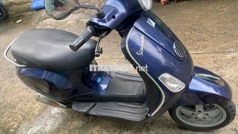 cần bán vespa lx 2011 fi